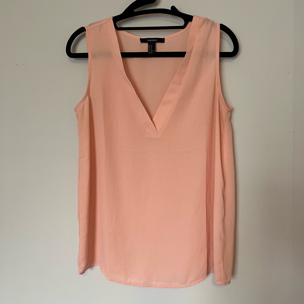 Forever 21 v neck tank